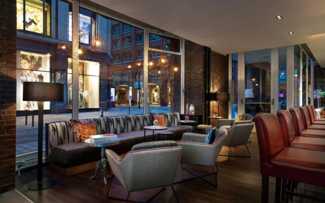Renaissance Hamburg Hotel