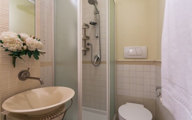 Charming and Enjoyable Flat few Steps From Vatican