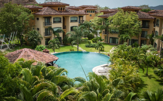 Tranquilo Village