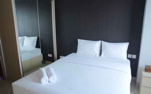Strategic Studio Apartment The Oasis near Bekasi By Travelio
