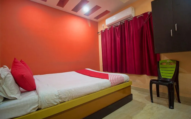 Smriti Guest House by OYO