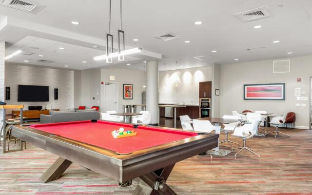 Chicago | Breathtaking Studio South Loop Apartment