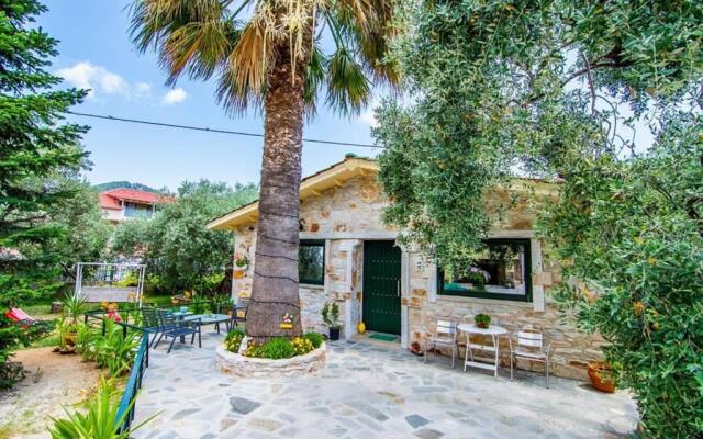 Kastro Stone House