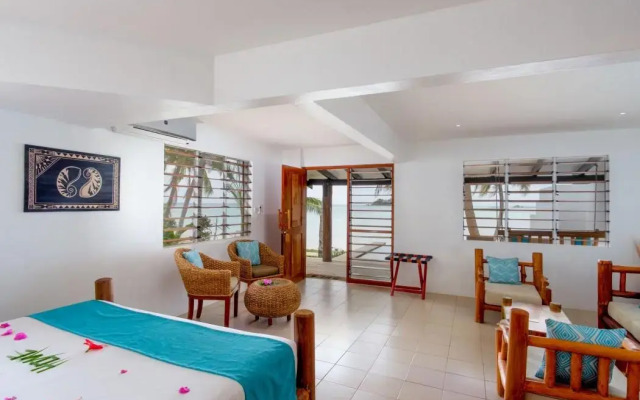 Walu Beach Resort