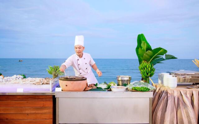 Villa Del Sol Beach resort & Spa