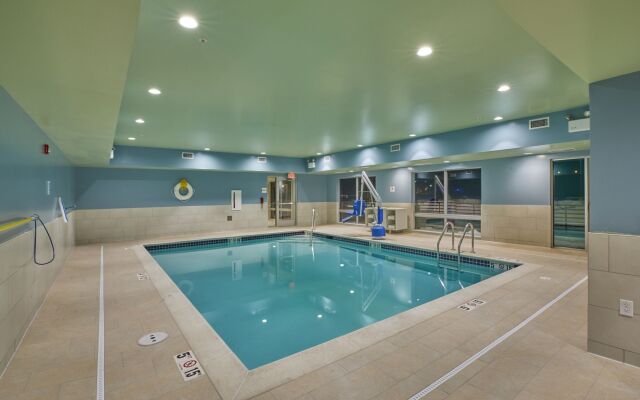 Holiday Inn Express & Suites Hermiston Downtown by IHG