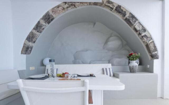 Anemos Cave Suites