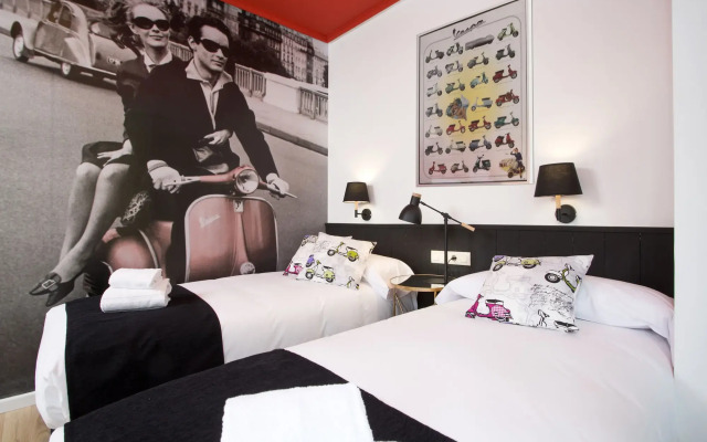 Casual Vintage Valencia Hotel