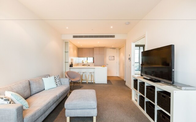 MILA, 1BDR Cremorne Apartment