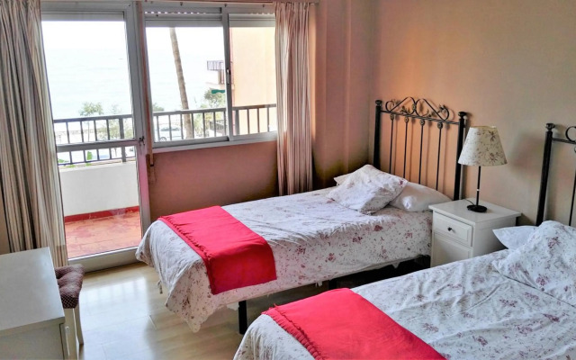 PERLA 2 Paseo Marítimo