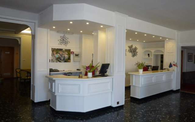 Hotel Ariston Montecarlo