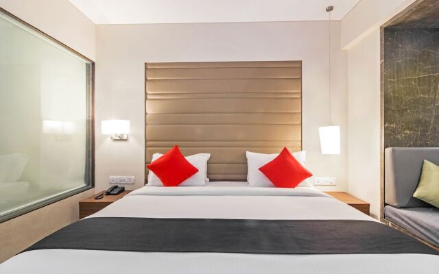 Capital O 2096 Krishna Palace Hotel