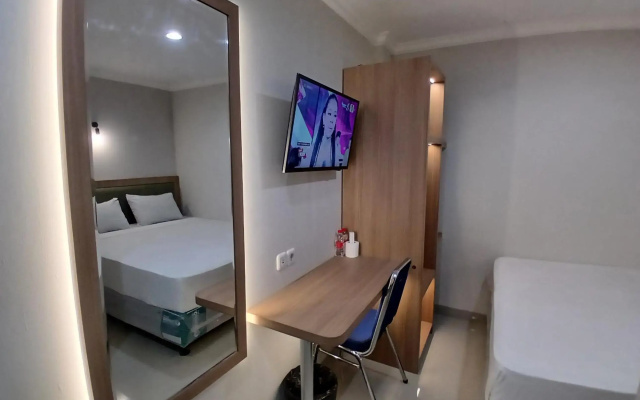 Ethan Hotel