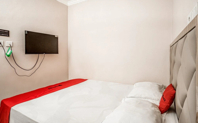 RedDoorz near Taman Bekapai 3 Balikpapan