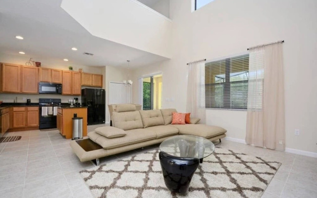 Veranda Palms by VHC Hospitality