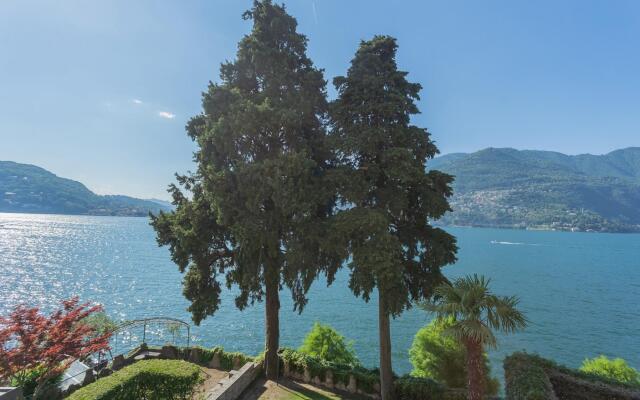 Nuovo Bilo Via Per Torno 85 - Funicolare