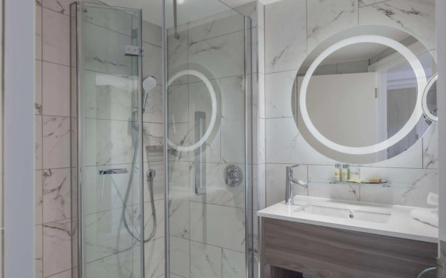 Doubletree by Hilton Bath