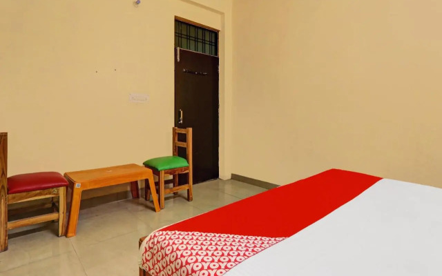 OYO Flagship 80553 Shubhangi Palace