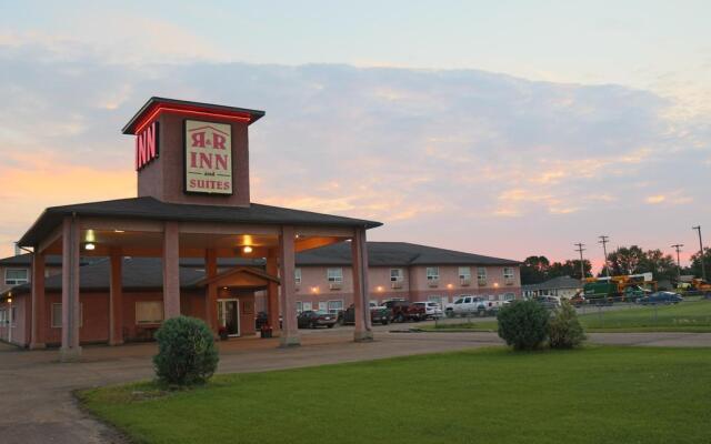 R & R Inn & Suites