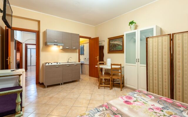 Studio Near San Pietro
