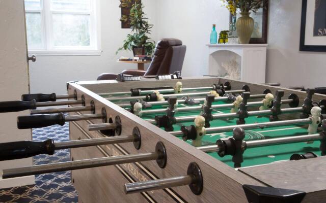 Uncommoner Hotel by Reverie Boutique Collection