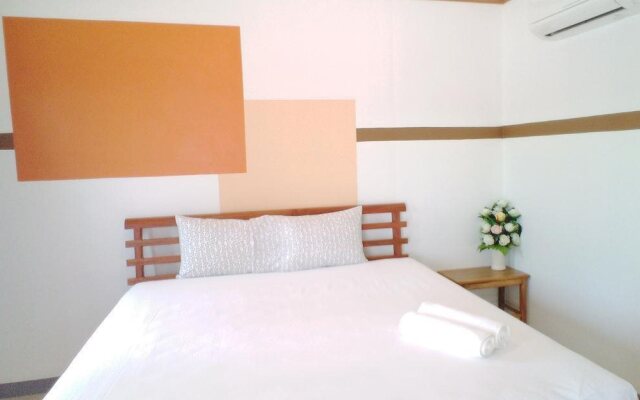 The Colour Hotel