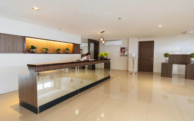 Reddoorz Premium @ Smdc Fairview