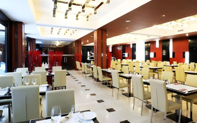 Hotel Chandra Park