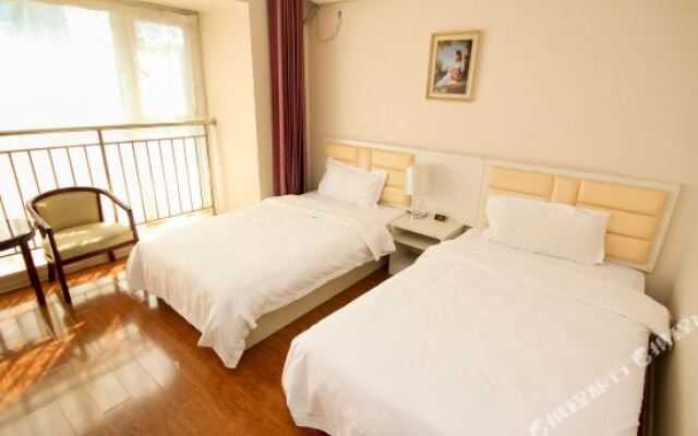 Ideal Hotel in the City (Taibai South Road Arts and Science College)