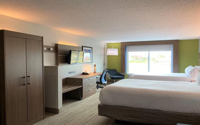 Holiday Inn Express & Suites Somerset Central, an IHG Hotel