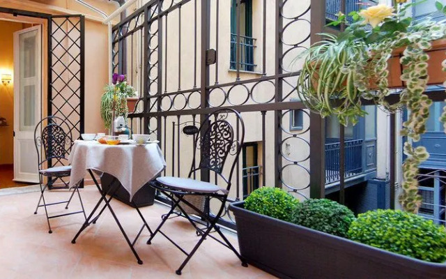 Piazza di Spagna Sweet Home