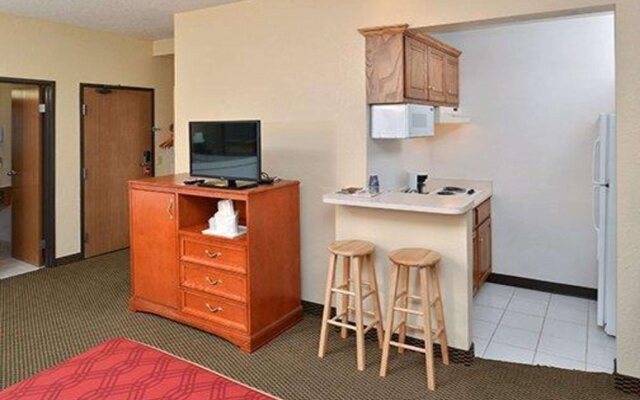 Express Inn & Suites