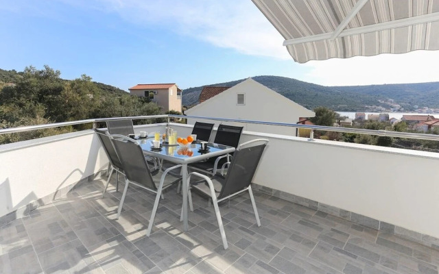 Ivica - With Pool - H