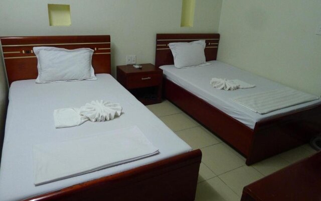 Cat Ba Family Hotel