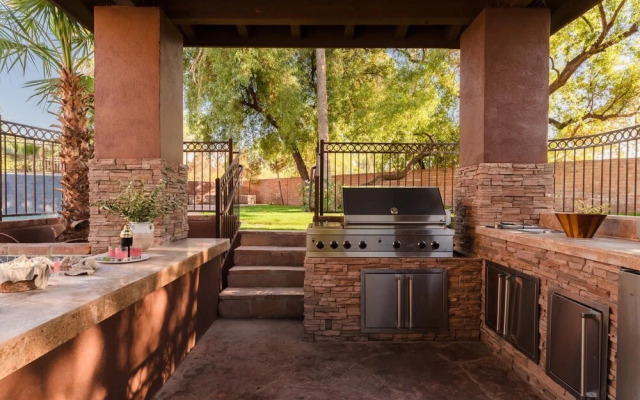 Scottsdale Cottonwoods Resort & Suites