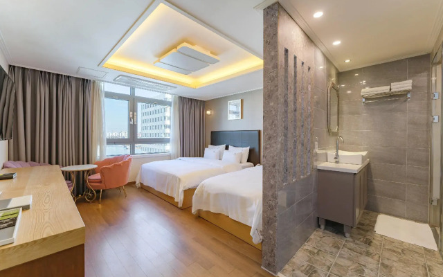 Central Park Hotel Busan