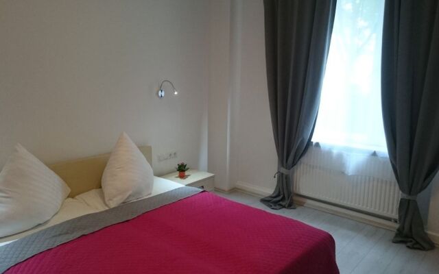 AVI City Apartments GoodHouse