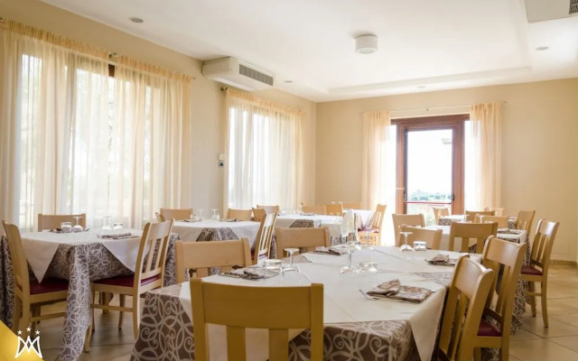 Magnificat - Hotel & Resort