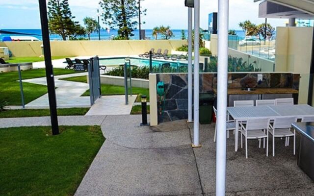 Zenith Ocean Front Apartments