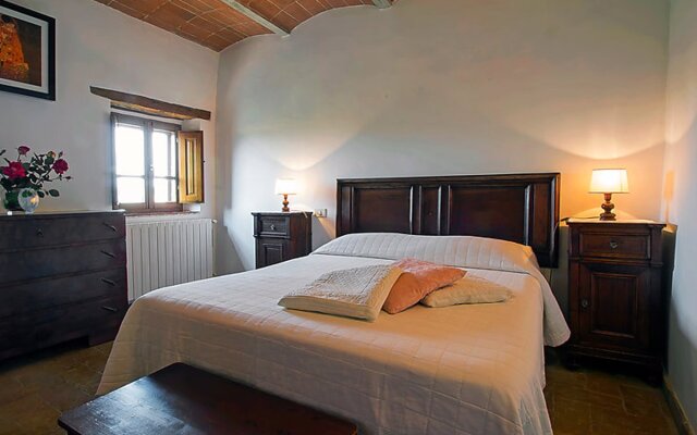 House Salustri Cinigiano 27190