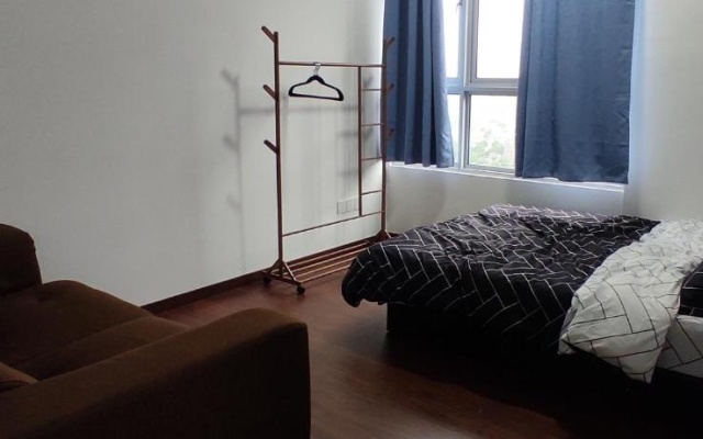 Bukit Rimau Instagrammable 2 Bedroom Apartment With Pool View up to 5 PAX – Guest Rooms – Shah Alam