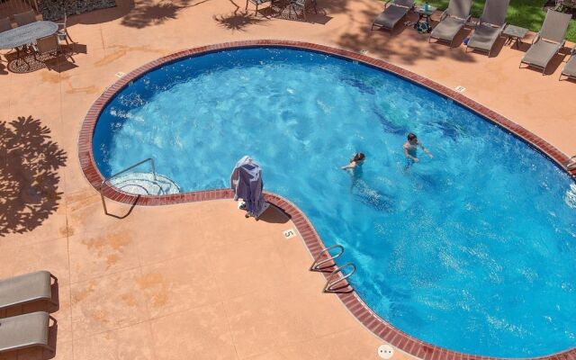 Valley Isle Resort