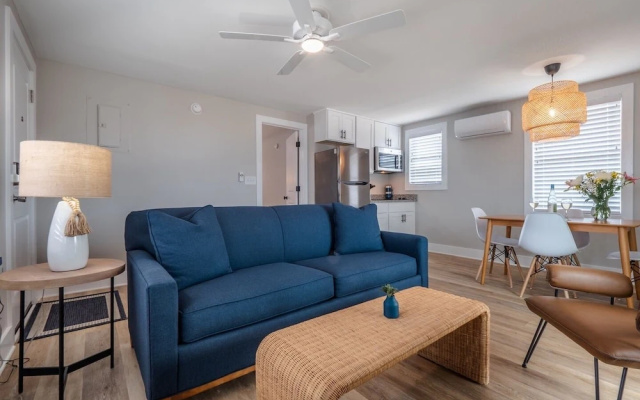 The Beach House Motel & Suites