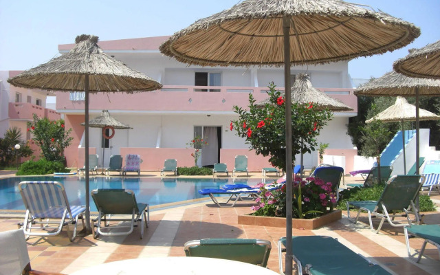 Anthoula Village Hotel