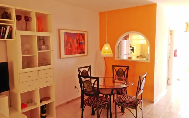 Well Maintained House in Chayofa With Pool