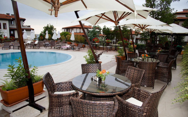 Santa Marina Holiday Village