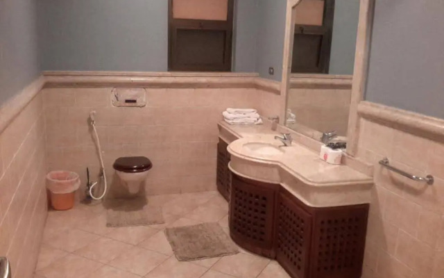 Maadi Int. Center & Apartment