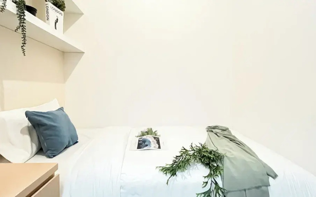 Elegant And Homey 3Br Apartment Sky House Bsd