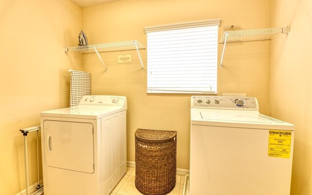 Phellipe's West Haven Vacation Home