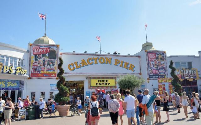 Beautiful Cosy 2-bed Caravan in Clacton-on-sea